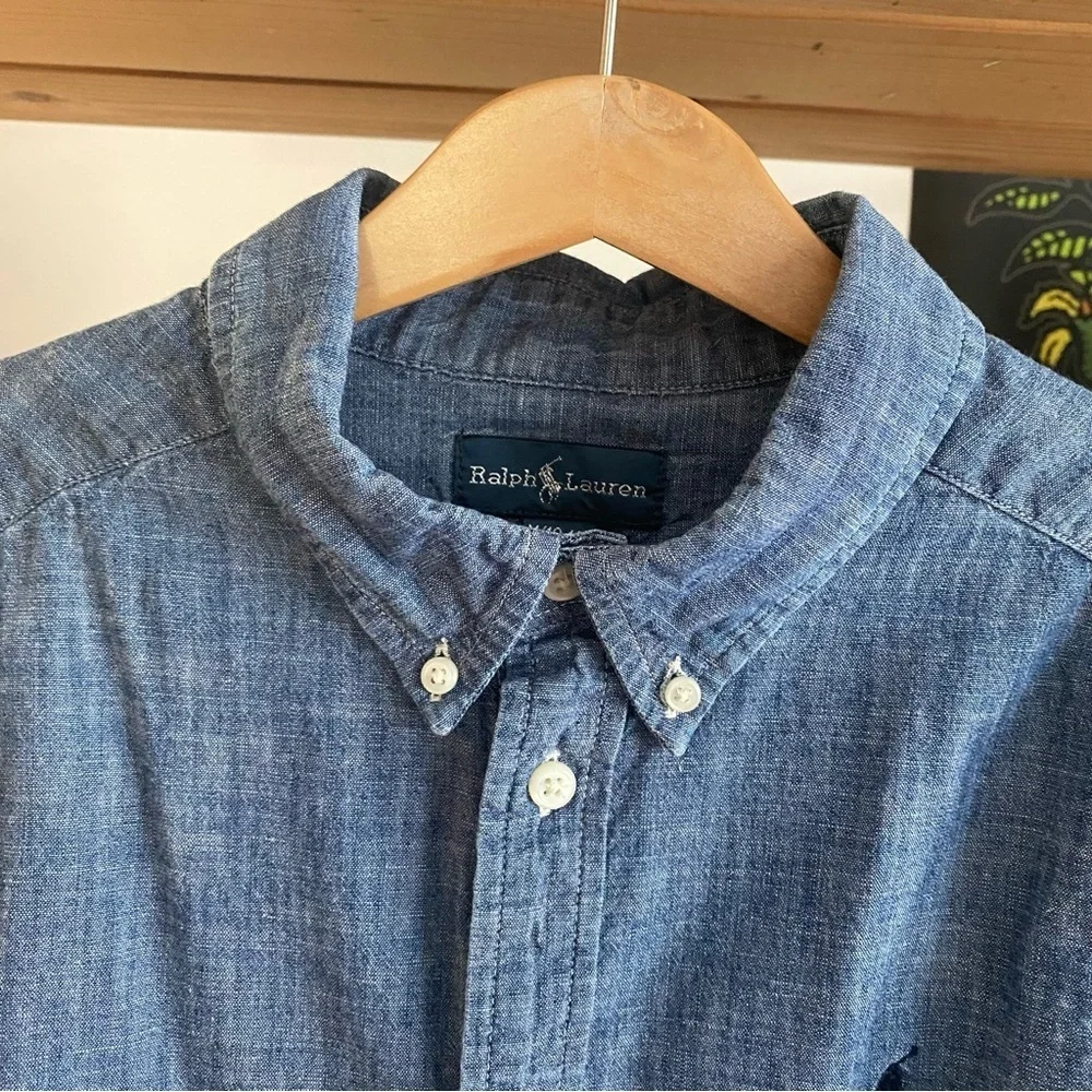 Ralph Lauren Blue Chambray Button Down Shirt 10
